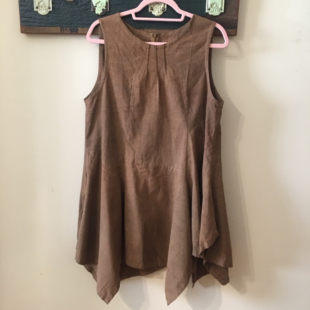 Unique Brown Sleeveless Handkerchief Style Dress
